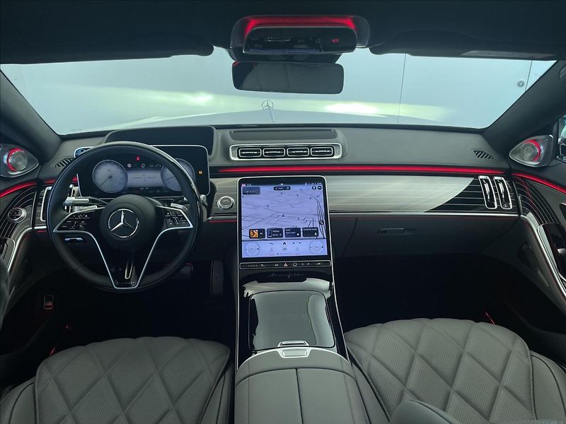 Mercedes-Benz Třídy S Třídy Mercedes-Maybach S 680 - fotka 13 z 28