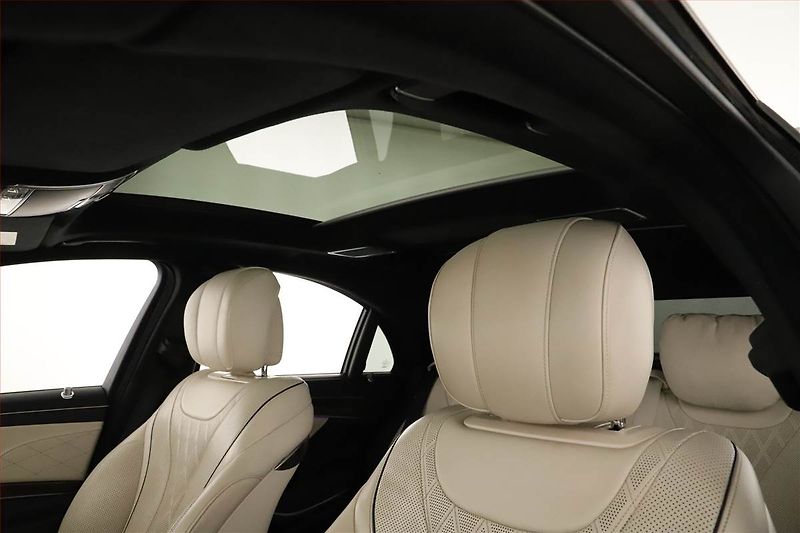 Mercedes-Benz Třídy S (2016) S 350 d 4MATIC - fotka 13 z 31