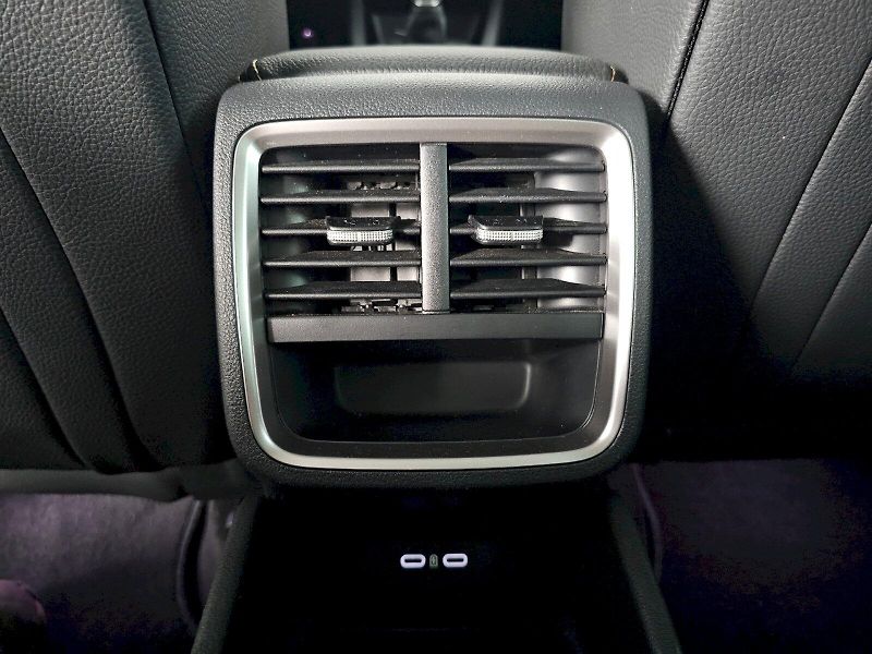 Škoda Octavia (2025) 1.5TSI 110kW TOP SELECTION TAŽ - fotka 30 z 34