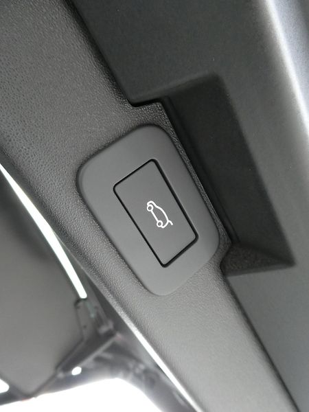 Land Rover Discovery (2026) 5 3,0  Dynamic HSE D350 - fotka 41 z 44