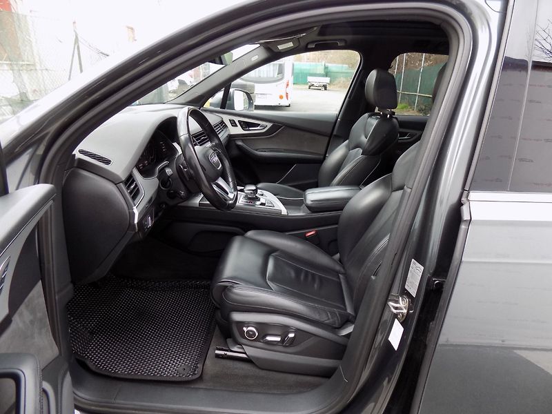 Audi Q7 (2017) 3.0TDI/E-Tron/4x4/Full-LED/ - fotka 12 z 48