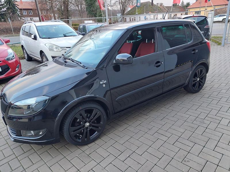 Škoda Fabia (2012) Monte Carlo 1,2TSi Zadáno!! - fotka 6 z 35