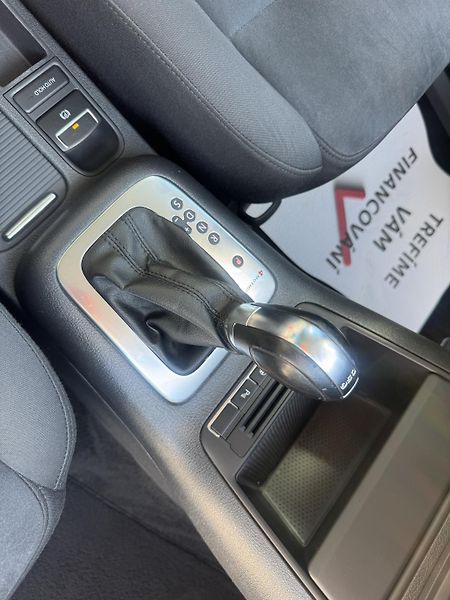 Volkswagen Tiguan 2.0TDi,DSG,rezervace - fotka 23 z 63