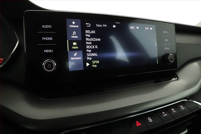 Škoda Octavia (2022) Ambition 2.0 TDI, ČR,1.maj - fotka 13 z 19