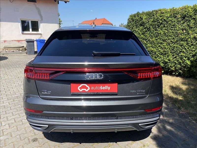 Audi Q8 3,0 55TFSi quattro Sport - fotka 4 z 47