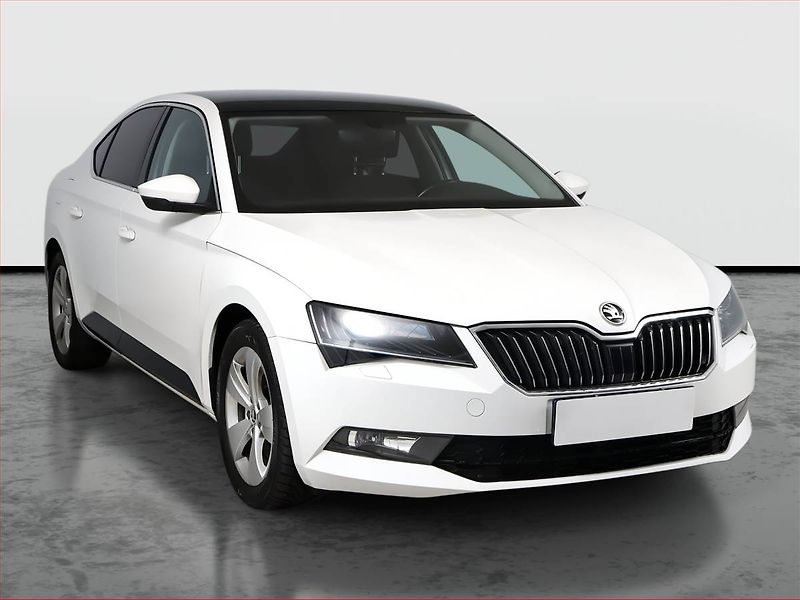 Škoda Superb (2018) Ambition 2.0 TDI, Bi-Xenony - fotografie inzerátu