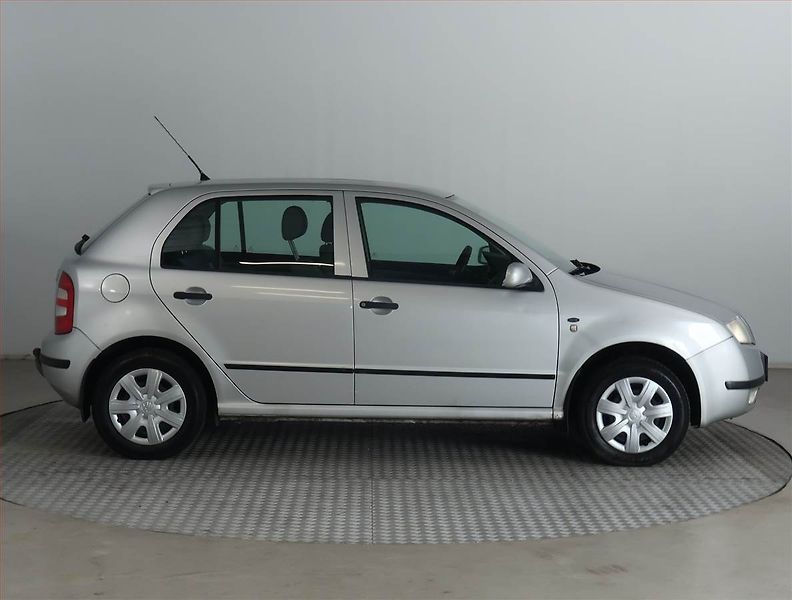Škoda Fabia (2000) 1.4, Tažné, udržované - fotka 6 z 14