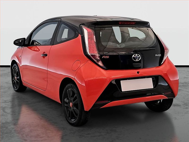 Toyota Aygo (2015) 1.0 VVT-i, Park. senzory - fotka 4 z 16