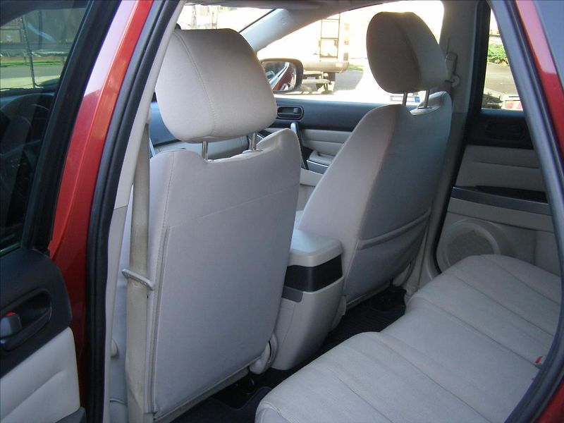 Mazda CX-7 2,2   4x4 162000km - fotka 16 z 27