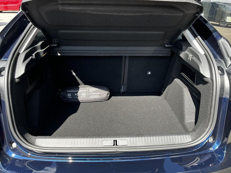 Citroën C4 (2026) COLLECTION Hybrid 145k  - fotka 6 z 23