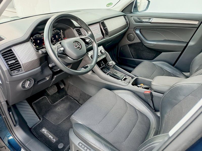 Škoda Kodiaq (2022) 2.0 TSI 140kW Style Plus 7míst - fotka 5 z 35