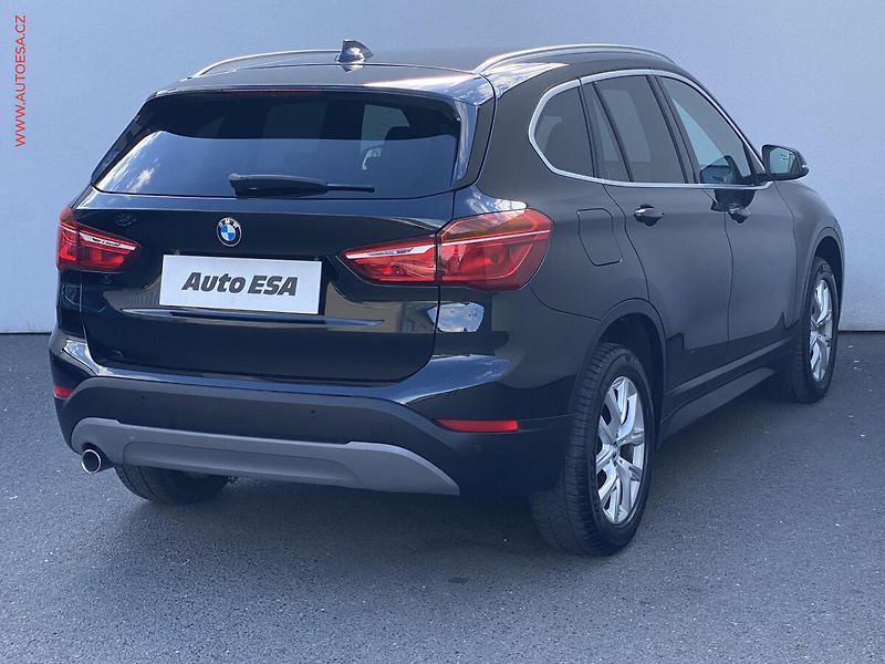 BMW X1 (2018) 1.5D, STK3/28 - fotka 4 z 21