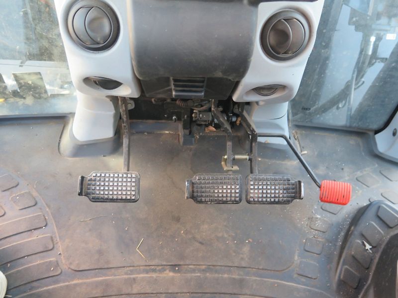 New Holland (2025) T6.180 DC, DPH - fotka 22 z 23