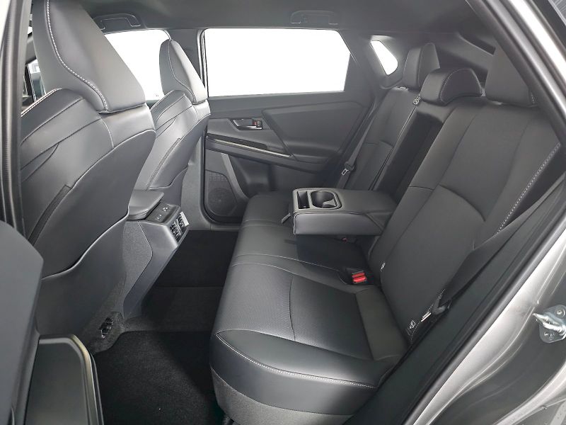 Toyota bZ4X (2026) FACELIFT AWD 343k EXECUTIVE - fotka 7 z 34