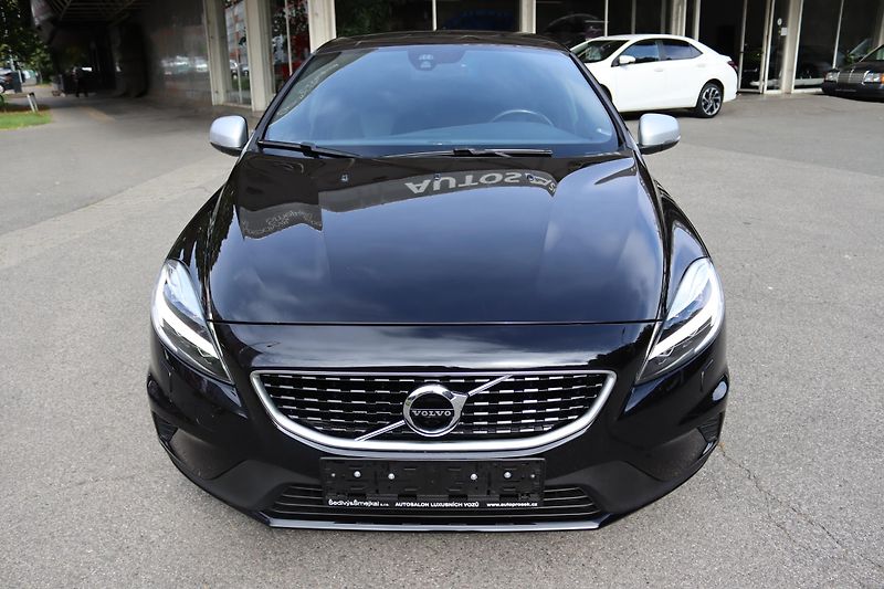 Volvo V40 Volvo V40 R-Design 140kW - fotka 3 z 55