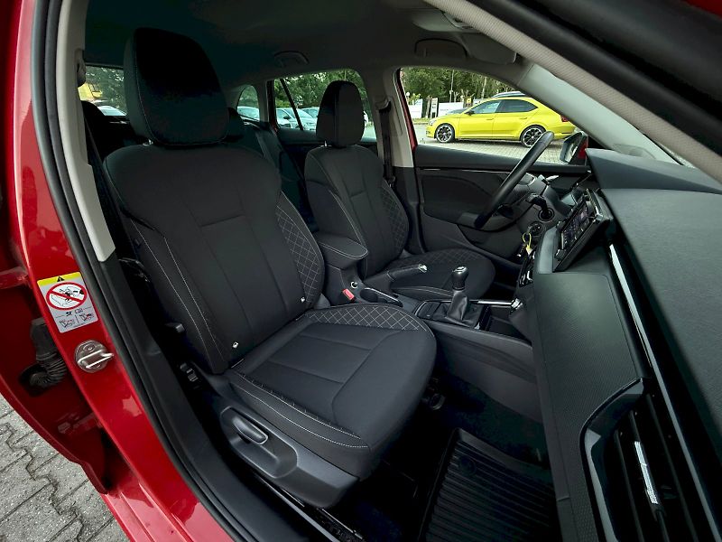 Škoda Scala (2022) 1.0 TSI 81 kW Ambition - fotka 21 z 22