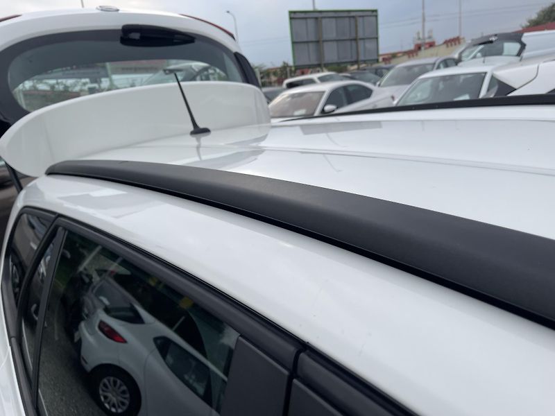 Fiat Tipo 1.0i 74 kW NAVIG-17 ALU-DPH-ČR - fotka 31 z 36