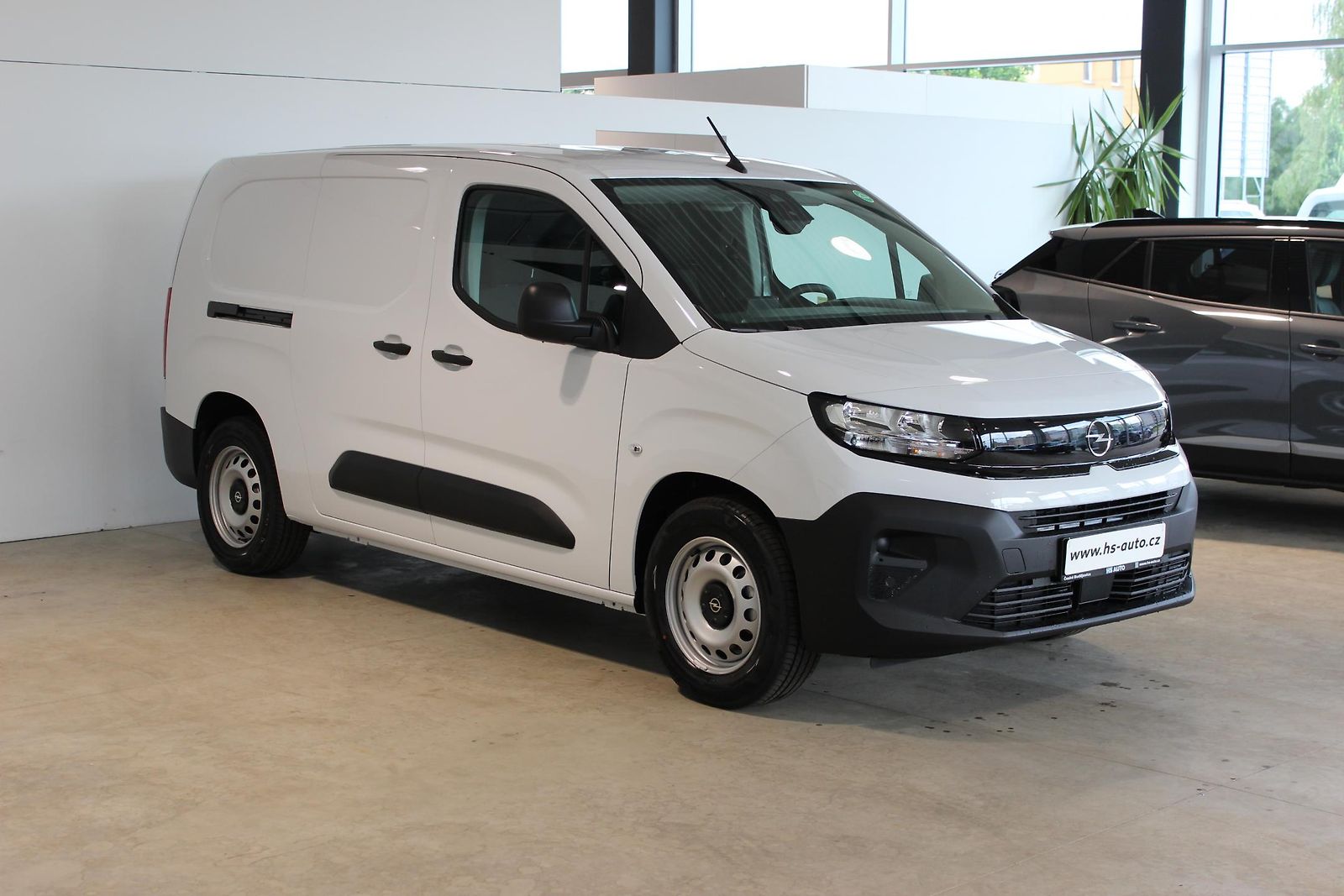 Opel Combo Electric Van L2 (XL) 136k
