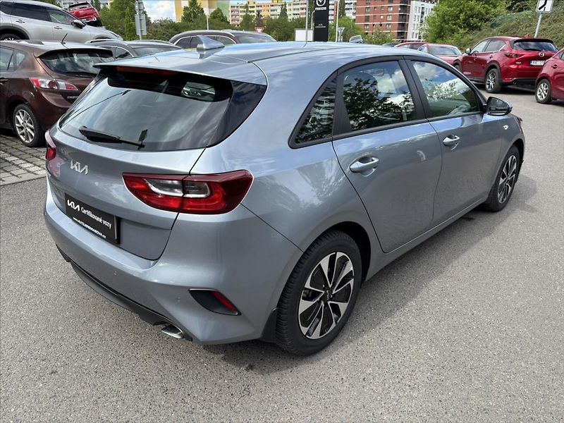 Kia Ceed 1,5 TGDi AT Spin 1.ČR ZÁRUKA - fotka 5 z 39