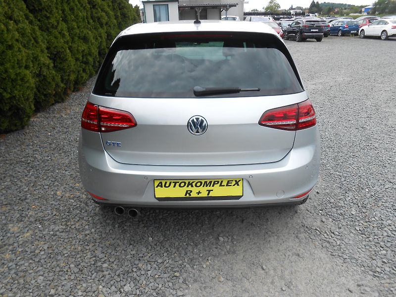 Volkswagen Golf GTE,PLUG-inHybrid,72TKm! - fotka 6 z 40