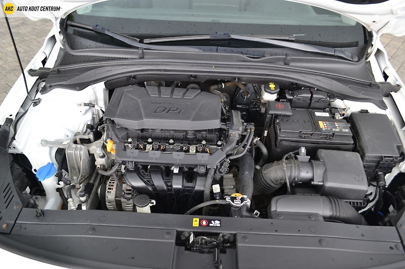 Hyundai i30 WG 1,5I MT COMFORT ALU16 - fotka 36 z 44