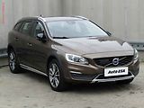 Volvo V60 (2017) 2.0 D, 1.maj, Cross Country - náhled 1