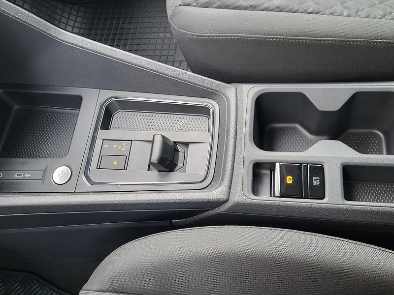 Volkswagen Caddy (2025) Life 1,5 TSI PHEV - fotka 19 z 27