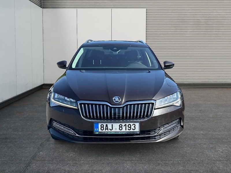 Škoda Superb (2020) STYLE 2.0TDI 110kW DSG TAŽNÉ  - fotka 2 z 11