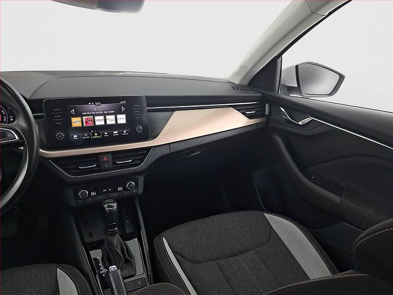 Škoda Scala (2020) Style 1.5 TSI, Automat - fotka 8 z 20