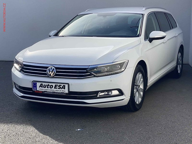 Volkswagen Passat (2016) 2.0TDi, Comfortline, DSG, LED - fotka 3 z 19