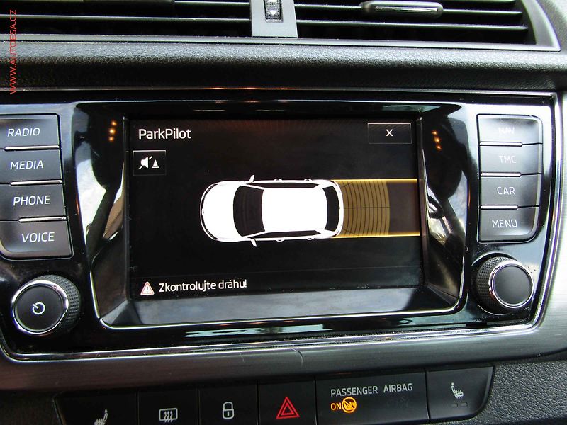 Škoda Fabia (2016) 1.2 TSi, Joy - fotka 16 z 19