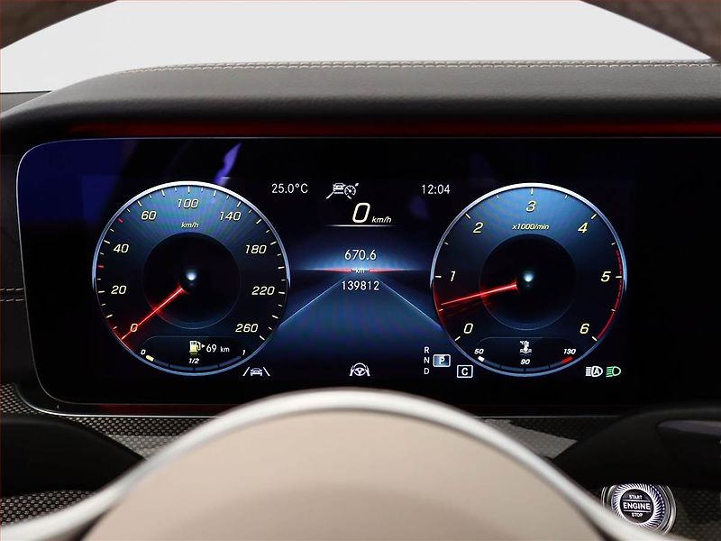 Mercedes-Benz CLS (2021) 400 d 4MATIC - fotka 9 z 28