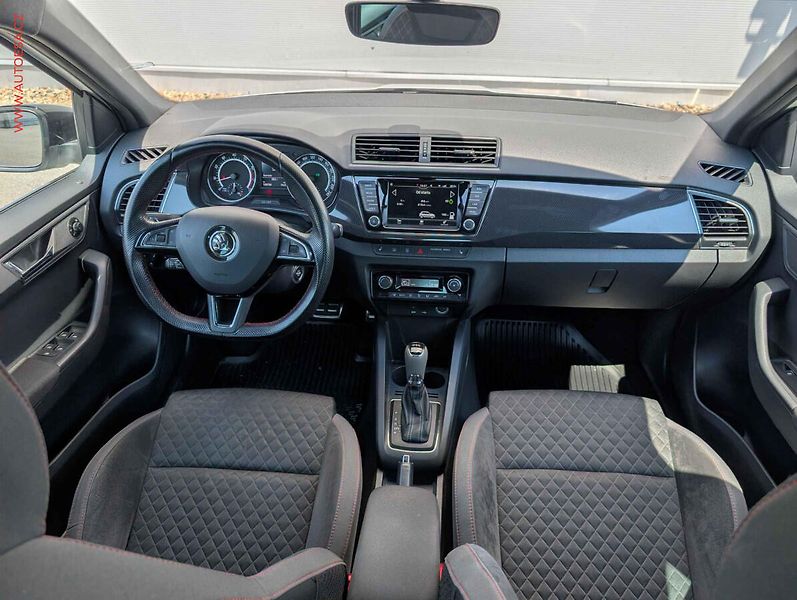 Škoda Fabia (2018) 1.4 TSi R5 Edition, 2.maj,ČR - fotka 15 z 26