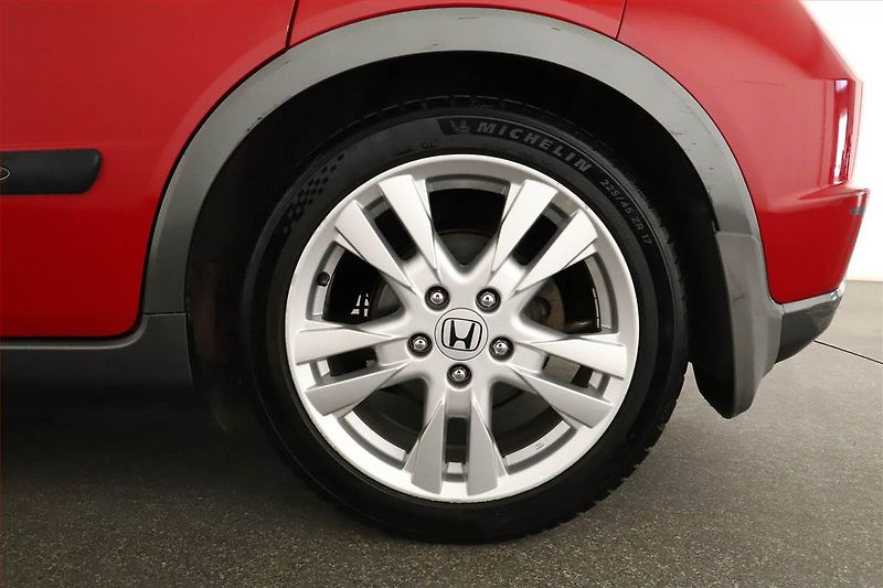 Honda Civic (2011) 1.8 i, Tempomat, Park. senzory - fotka 14 z 14