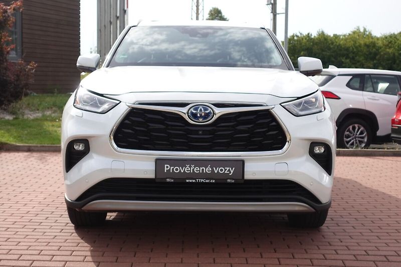 Toyota Highlander 2,5HSD Executive + Skyview (Pr - fotka 2 z 38