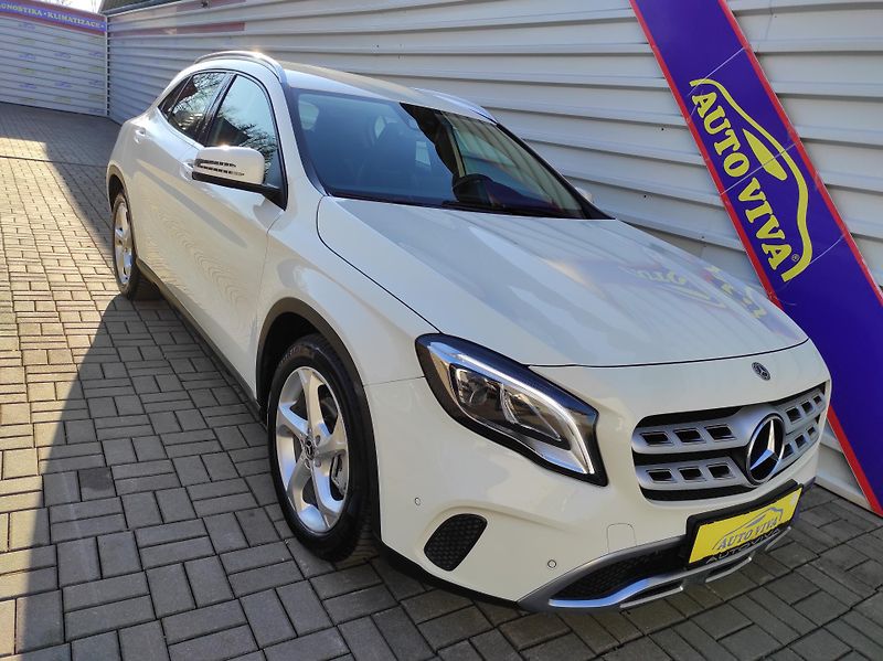Mercedes-Benz GLA 200d 4MATIC,AT,ČR - fotka 42 z 42