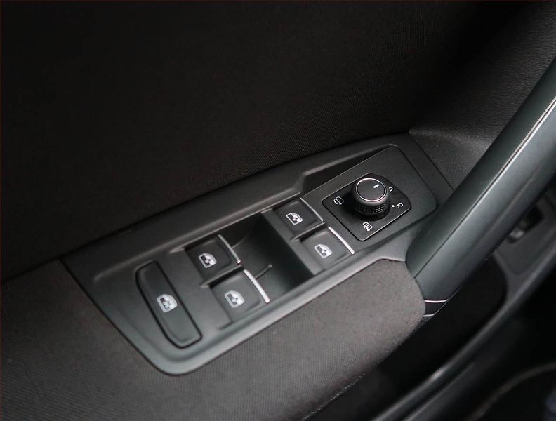 Volkswagen Tiguan (2018) 1.4 TSI - fotka 18 z 22