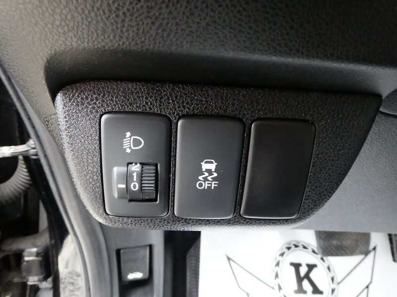 Honda Jazz (2012) 1.4i 73kW*Automat*Panorama* - fotka 13 z 32