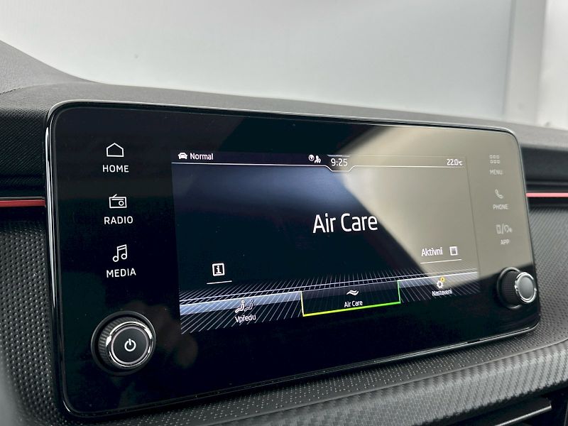 Škoda Kamiq (2025) DSG 1.0TSI 85kW Monte Carlo - fotka 19 z 33