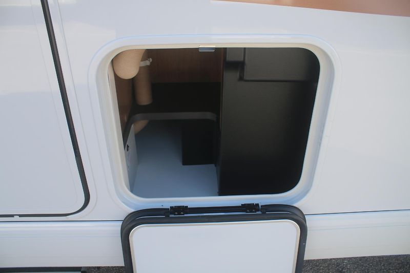 Carthago (2026) c2-tourer I 143 KB LE light - fotka 9 z 77