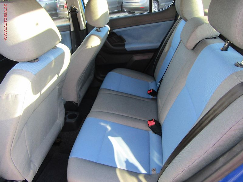 Škoda Fabia (2008) 1.2 i, 1.maj, AC - fotka 10 z 14