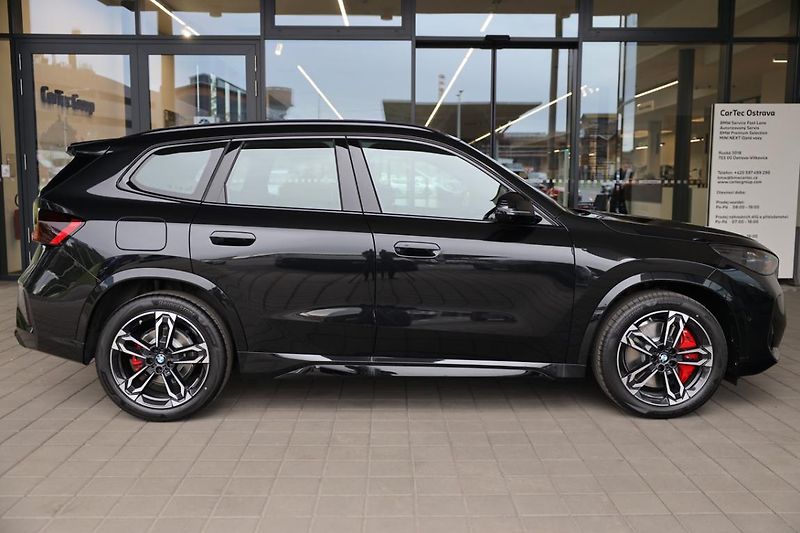 BMW X1 xDrive20d - fotka 4 z 17