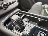 Volvo XC90 B5 2.0/173kW R-Design AT 4x4 - náhled 29