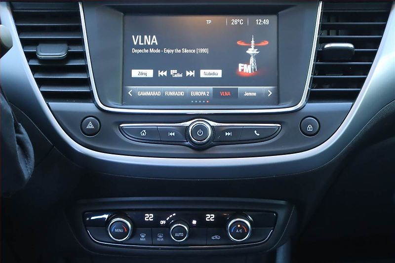 Opel Crossland X (2017) 1.2 Turbo, Serv.kniha, Navi - fotka 12 z 19