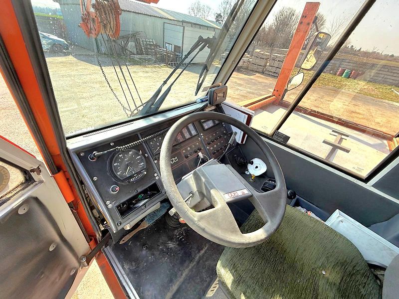 Terex (1999) 30t/32m autojeřáb 4x4x4 - fotka 5 z 18