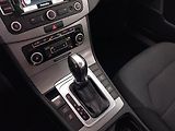 Volkswagen Passat (2011) Comfortline 2.0 TDI, Automat - náhled 16