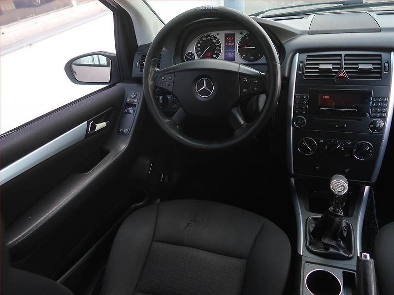 Mercedes-Benz Třídy B (2006) Edition B 180 CDI , po STK - fotka 7 z 17