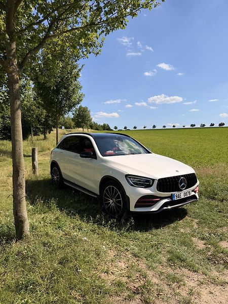 Mercedes-Benz CLC (2022) Mercedes-Benz GLC 300 2022 - fotka 2 z 19