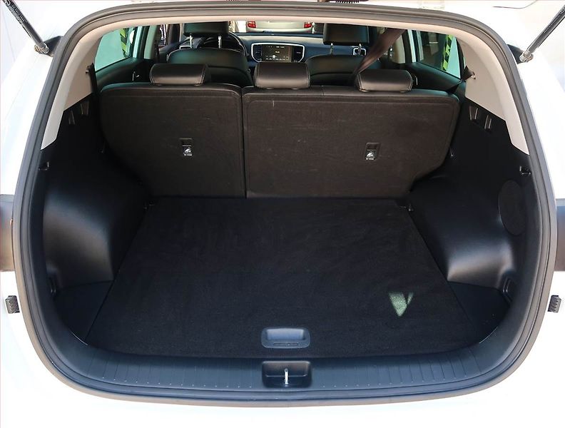 Kia Sportage (2019) 1.6 T-GDI - fotka 14 z 24