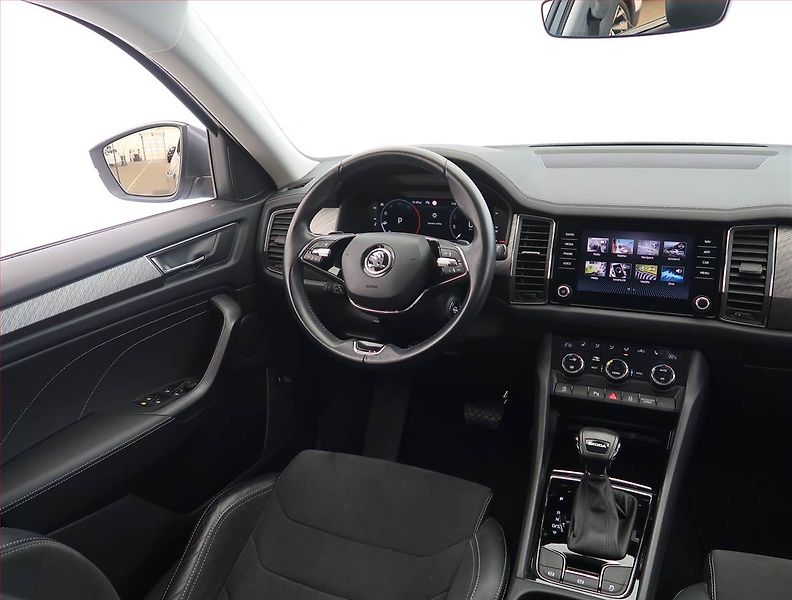 Škoda Kodiaq (2022) Style 2.0 TDI, digi klima - fotka 7 z 28